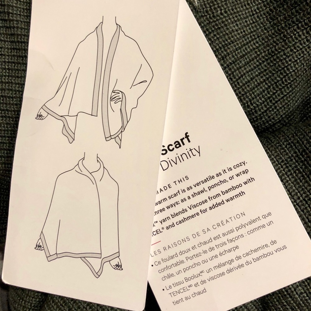 Lululemon Divinity poncho - Picture 5 of 7